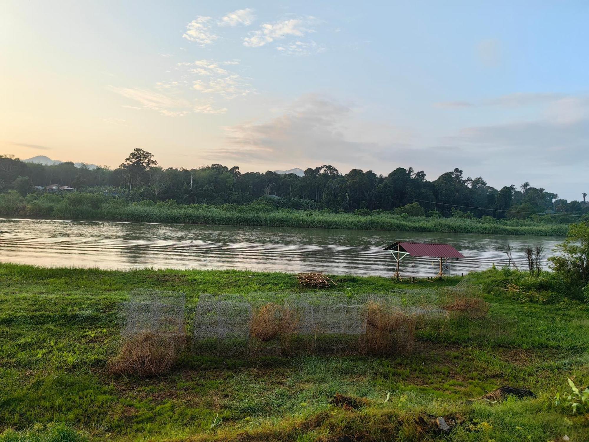 Resort D Rumah Bonda River View Куала-Кангсар Экстерьер фото